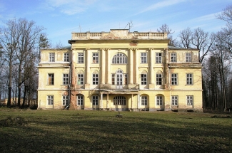 960px-Hnojník_palace